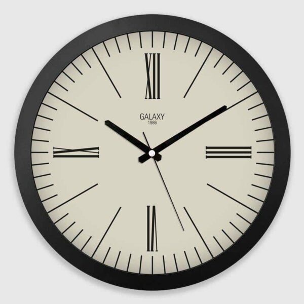 Galaxy Premium Serisi Modern Kadranlı Roma Rakamlı Ev ve Ofis Duvar Saati – 35 Cm Siyah